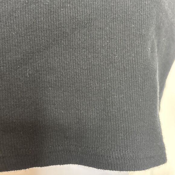 Justify Medium Black And White Croptop With Red Embroidered Dragon - Picture 4 of 6